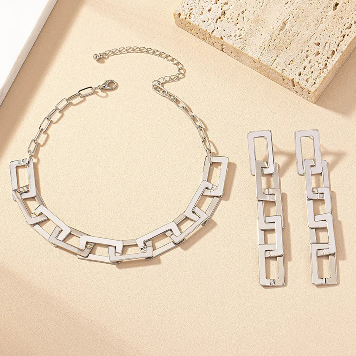 Hip-Hop Simple Style Geometric Alloy Plating Women'S Earrings Necklace