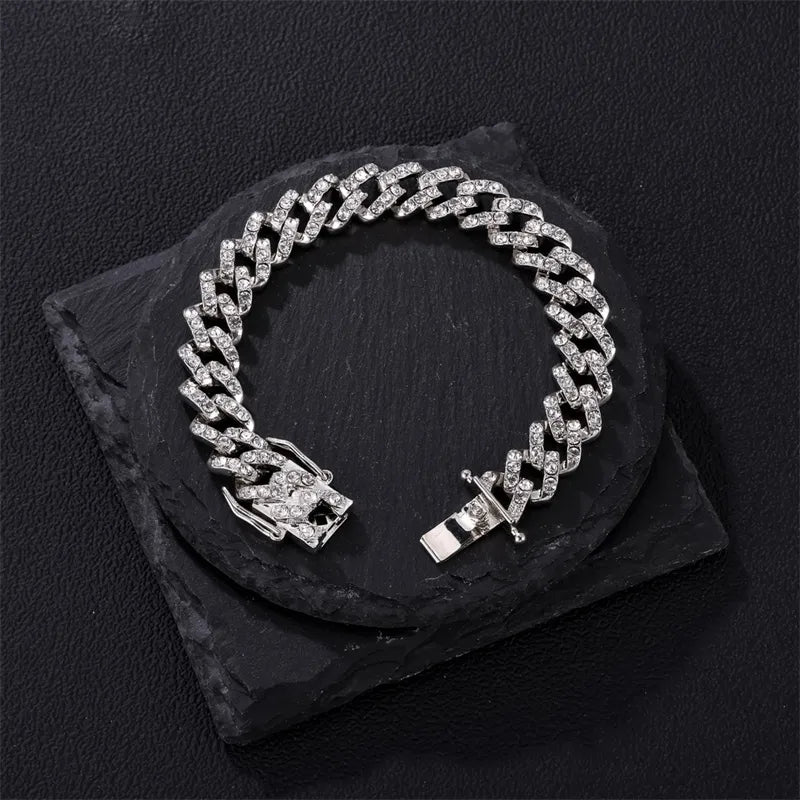 Hip-Hop Simple Style Shiny Geometric Alloy Inlay Rhinestones Silver Plated Unisex Bracelets