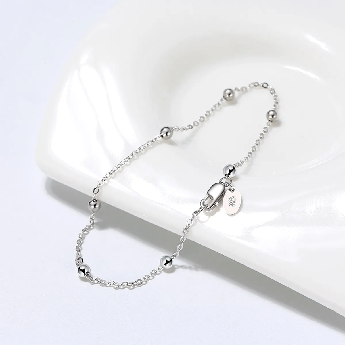 Hip-hop Simple Style Solid Color Sterling Silver Polishing Plating White Gold Plated Rhodium Plated Silver Plated Bracelets