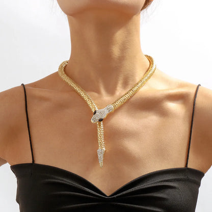 Hip-Hop Snake Alloy Inlay Rhinestones Women'S Necklace