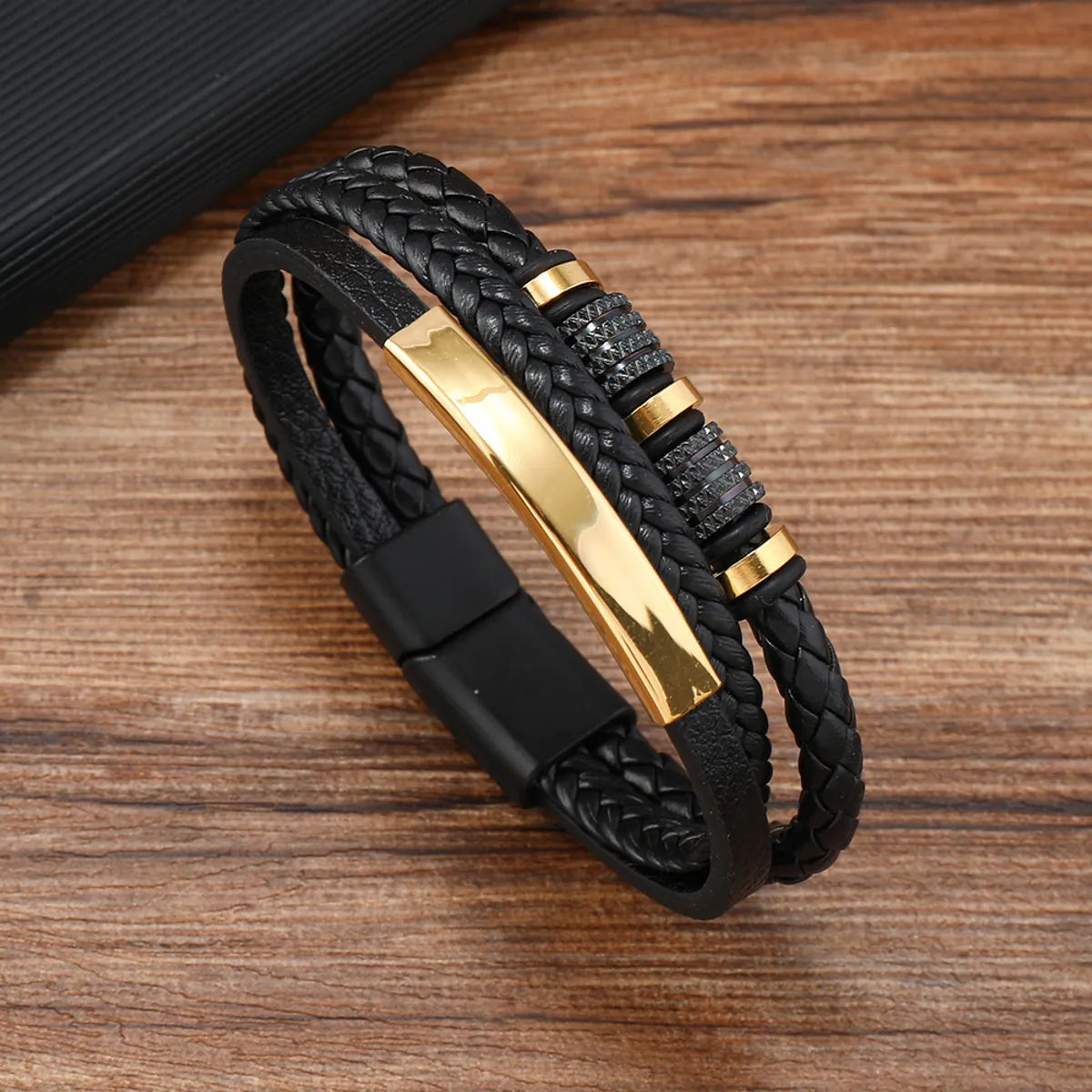 Hip-Hop Solid Color 304 Stainless Steel Pu Leather Men'S Bangle