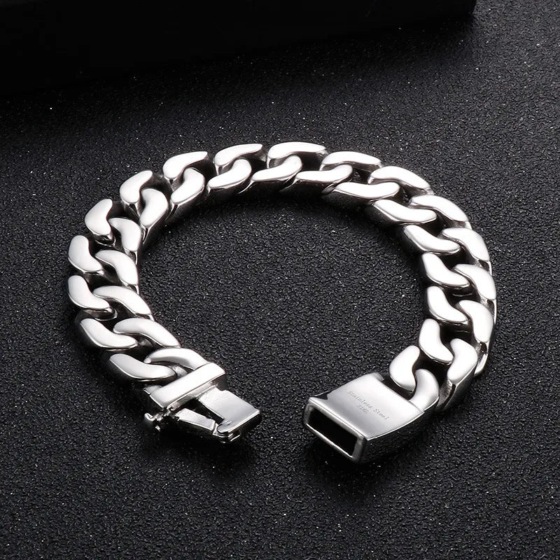 Hip-Hop Solid Color Titanium Steel Inlay Zircon Men'S Bracelets