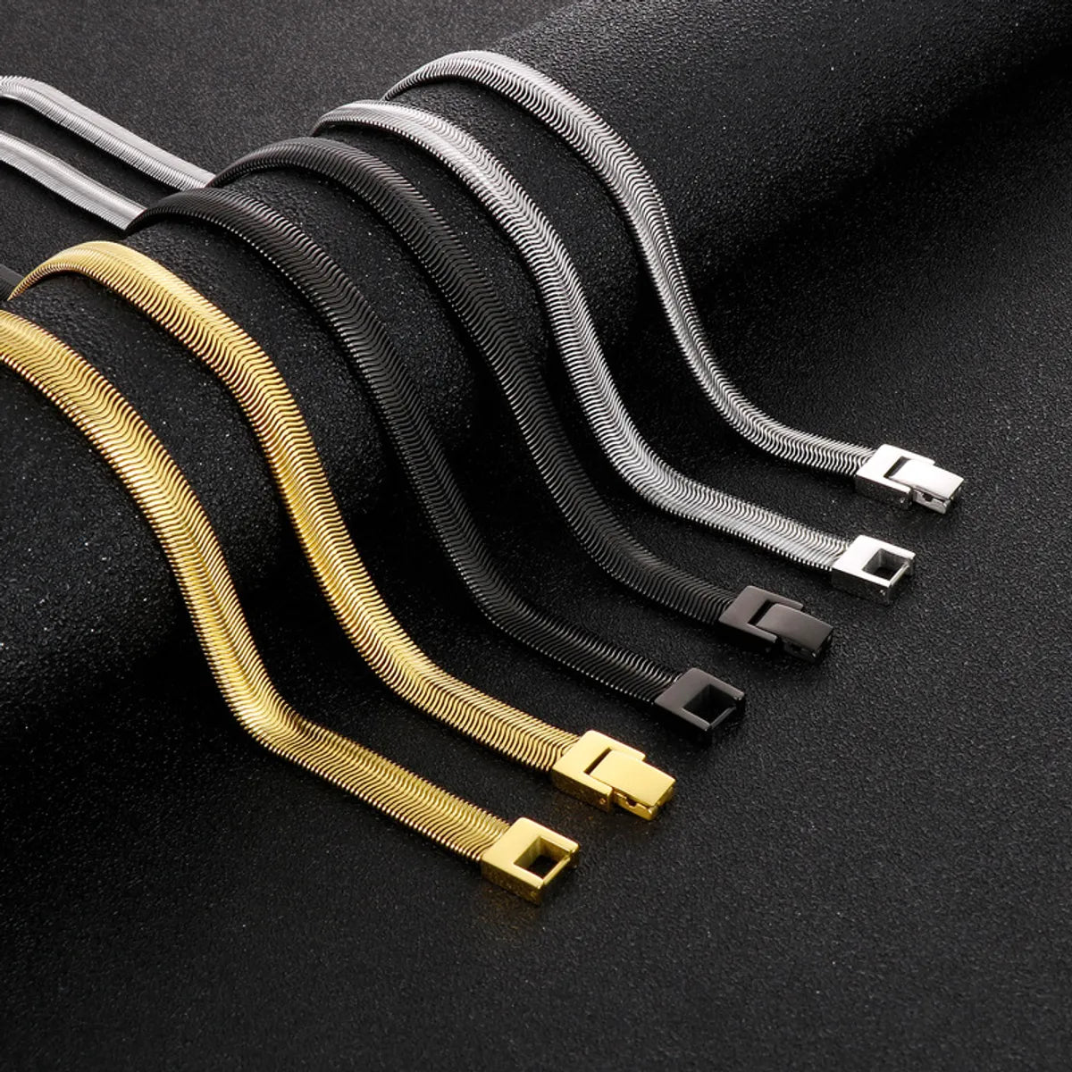 Hip-Hop Solid Color Titanium Steel 18K Gold Plated Men'S Necklace