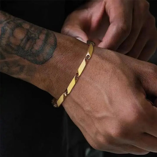 Hip-Hop Streetwear Solid Color Titanium Steel 18K Gold Plated Unisex Bracelets