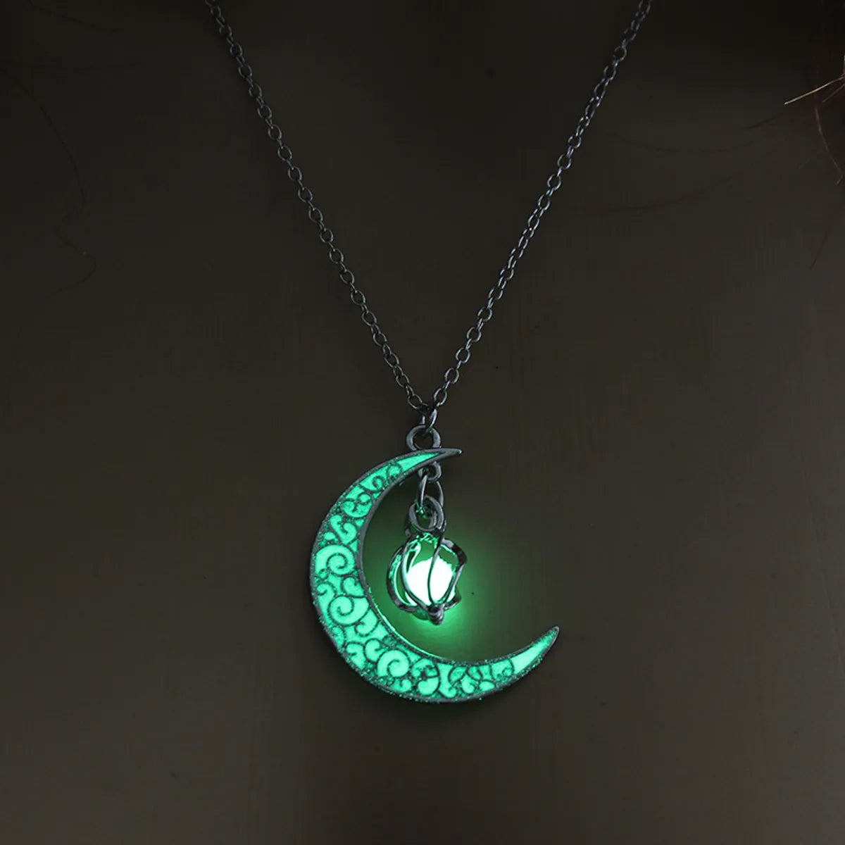 Hot Selling Hollow Spiral Moon Luminous Pendant Cyclone Luminous Bead Necklace Wholesale Gooddiy