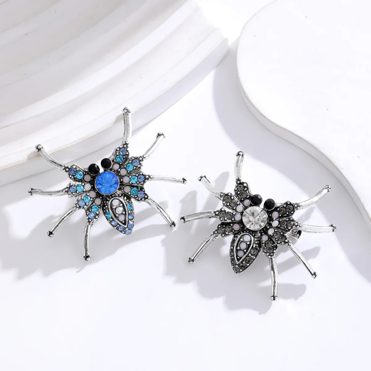 IG Style Animal Alloy Inlay Rhinestones Unisex Brooches