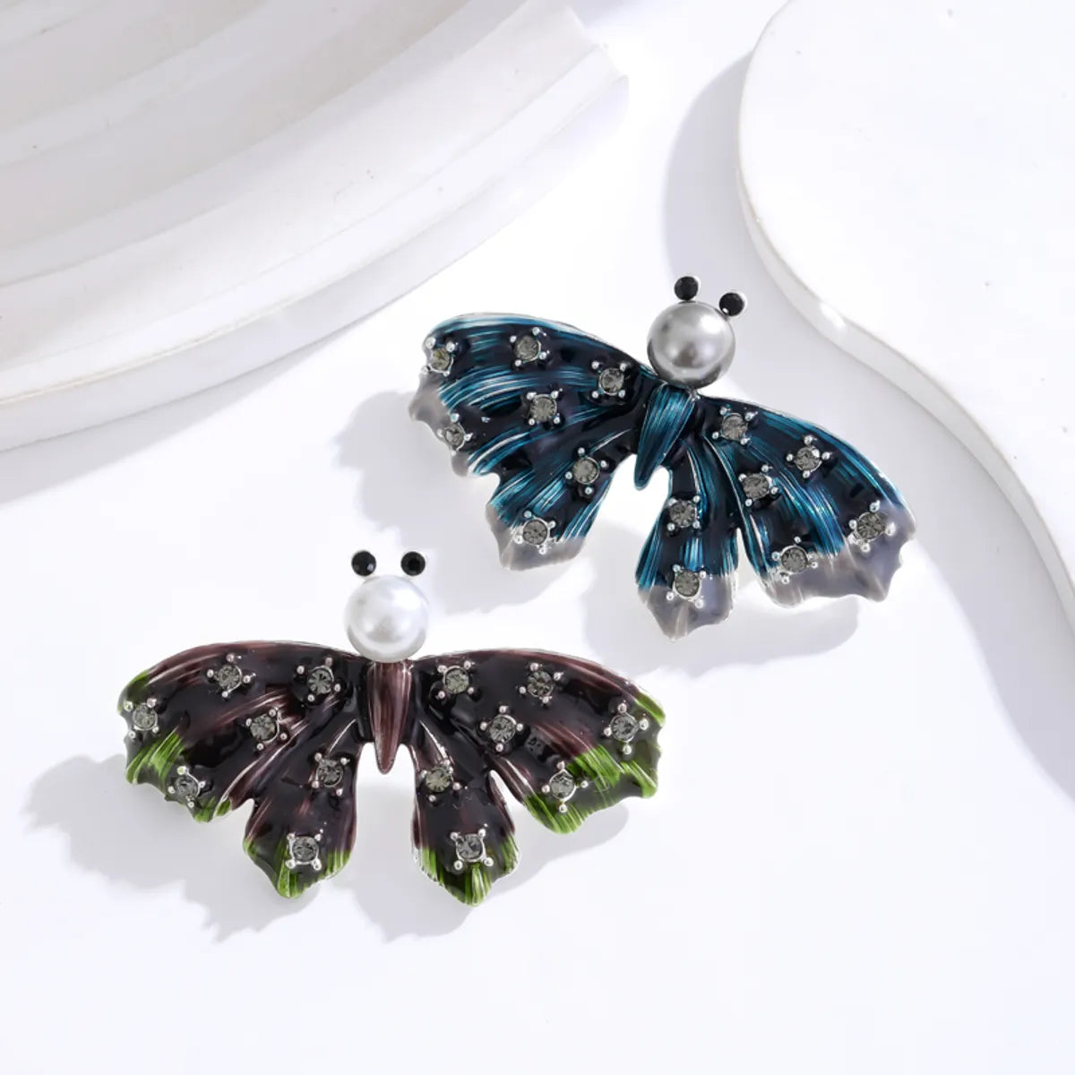 IG Style Animal Alloy Inlay Rhinestones Unisex Brooches