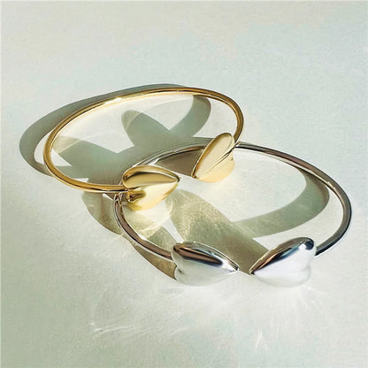 Ig Style Casual Heart Shape Copper 18k Gold Plated Bangle In Bulk