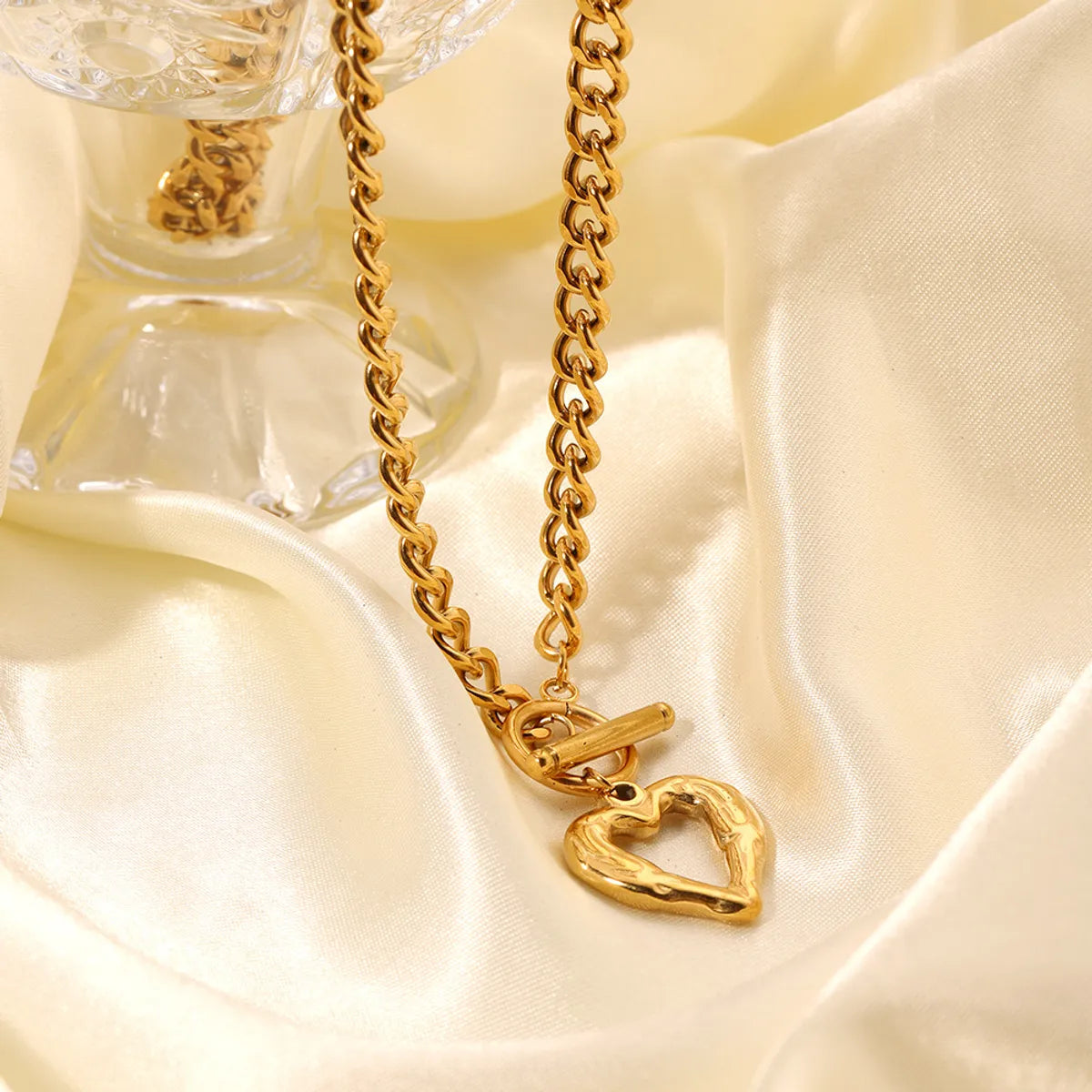 Ig Style Casual Heart Shape Stainless Steel Toggle Plating Hollow Out 18k Gold Plated Pendant Necklace