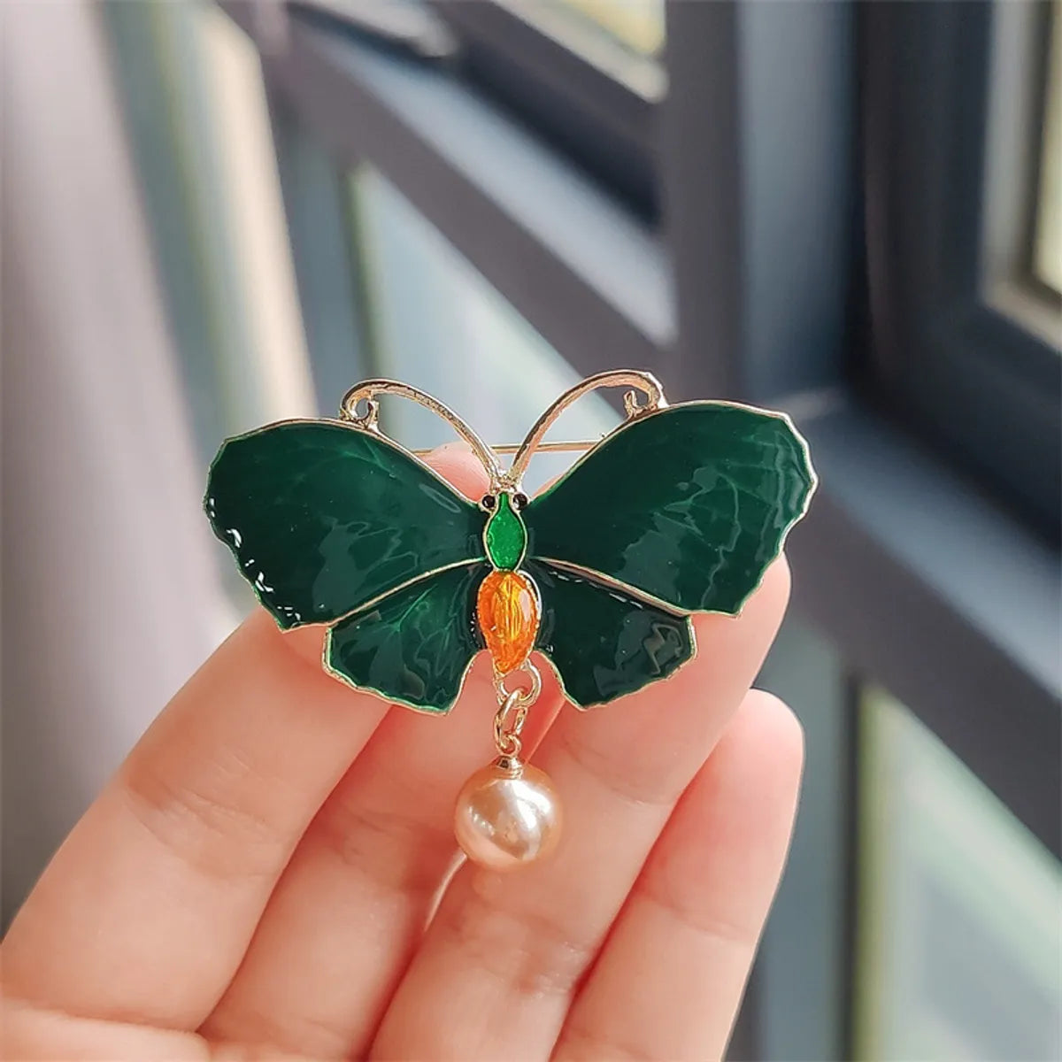 IG Style Casual Sweet Butterfly Alloy Enamel Hollow Out Inlay Artificial Crystal Rhinestones Unisex Brooches