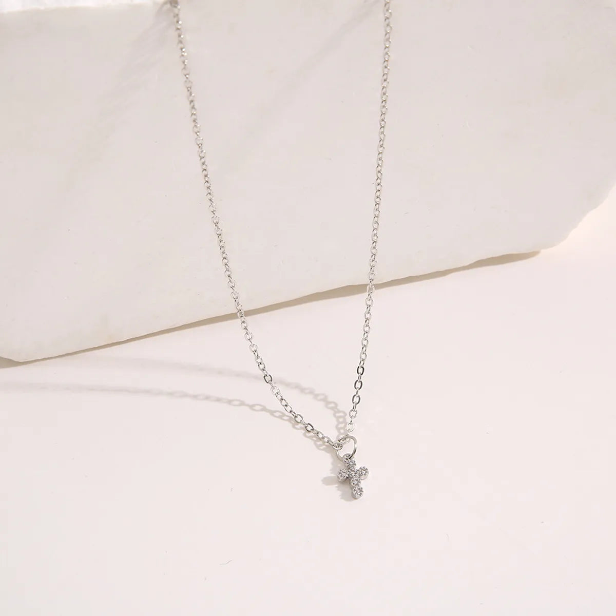 Ig Style Cross Alloy Zinc Alloy Plating Inlay Rhinestones Women's Pendant Necklace