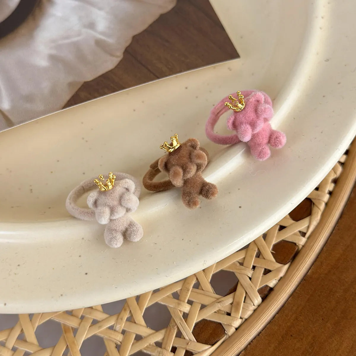 Ig Style Cute Bear Crown Alloy Flocking Women'S Open Rings