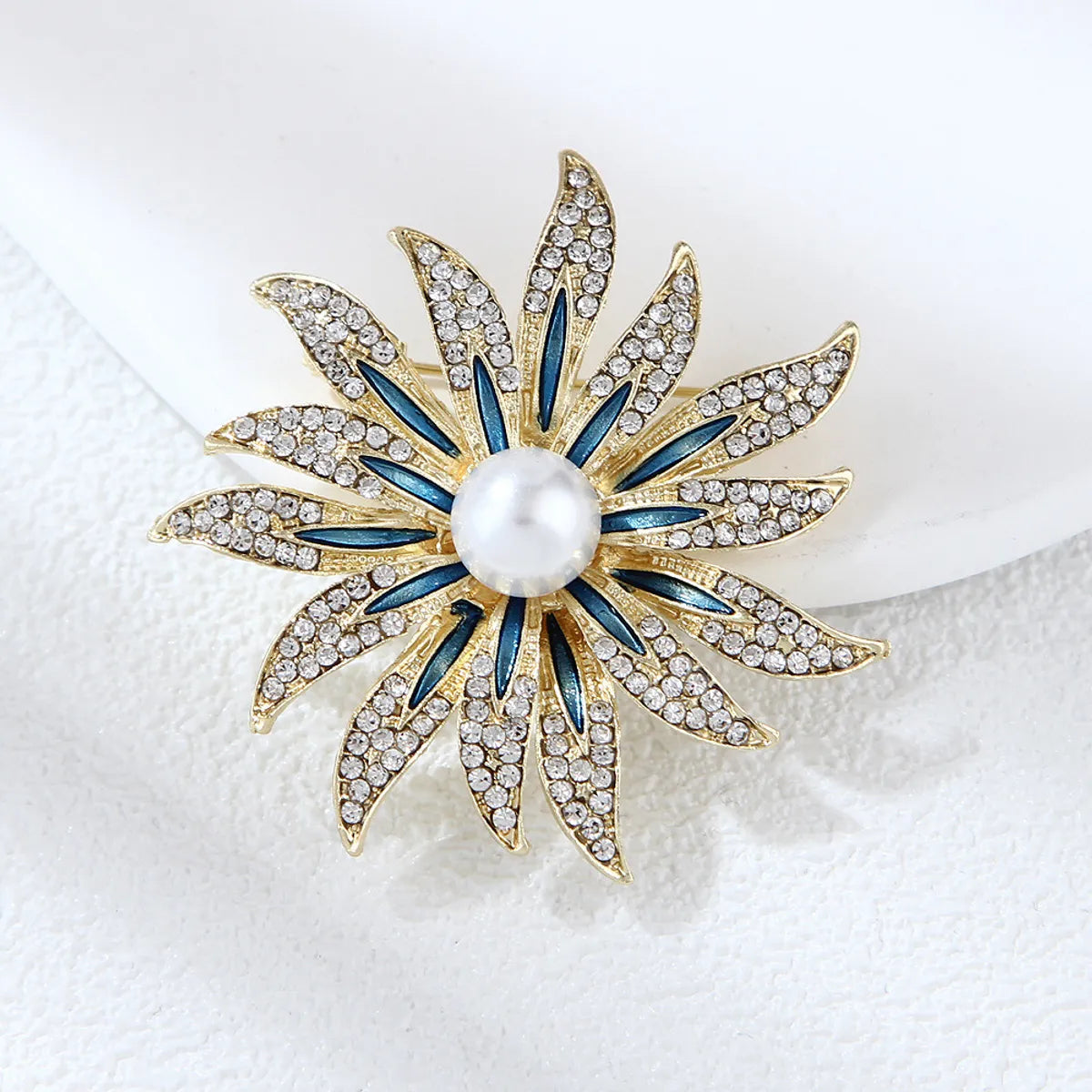 Ig Style Cute Flower Alloy Inlay Rhinestones Women'S Brooches