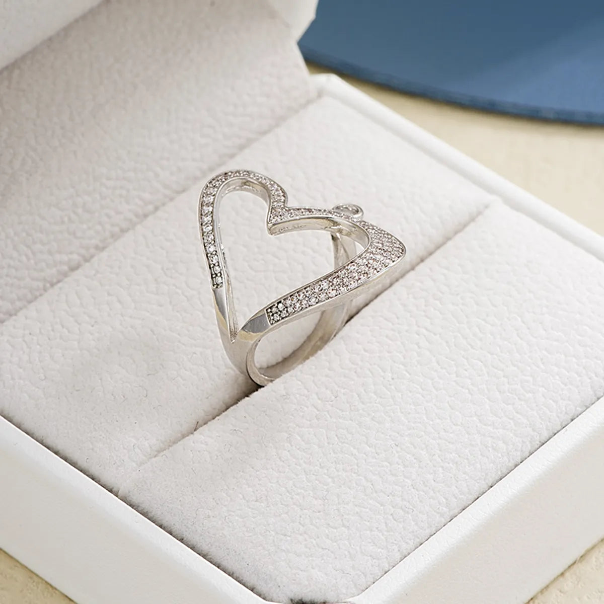 Ig Style Elegant Simple Style Geometric Heart Shape Copper Plating Inlay Zircon White Gold Plated Open Rings