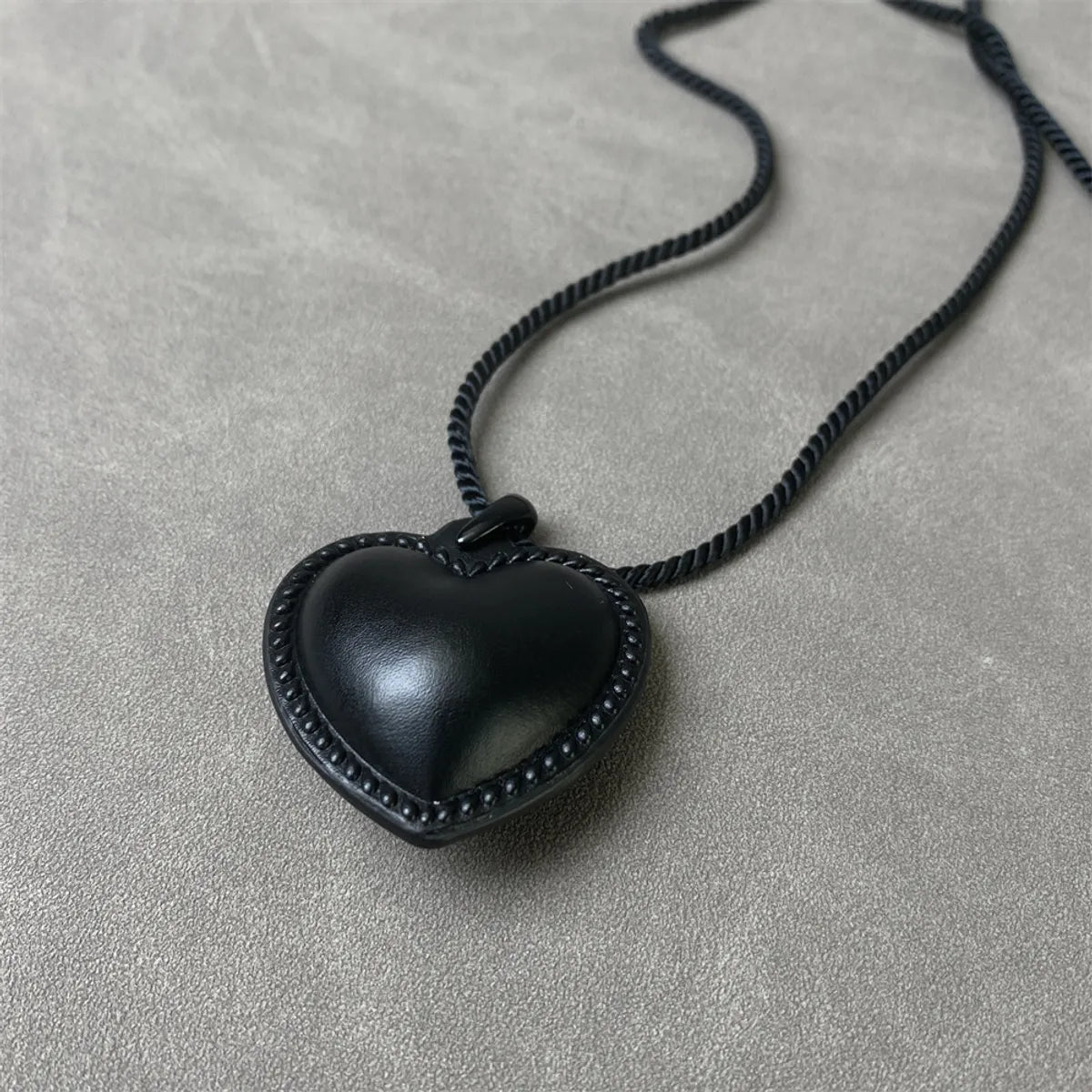 IG Style Heart Shape Pu Leather Unisex Necklace