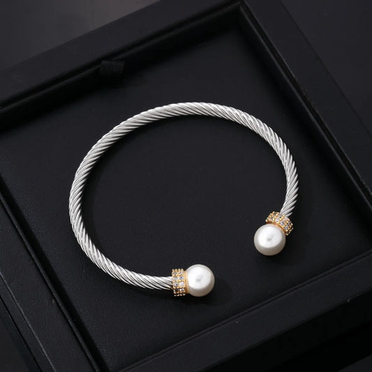 Ig Style Hip-hop C Shape Stainless Steel Titanium Steel Plating Inlay Pearl Zircon Bangle