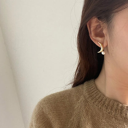 Ig Style Korean Style Moon Alloy Women's Ear Studs