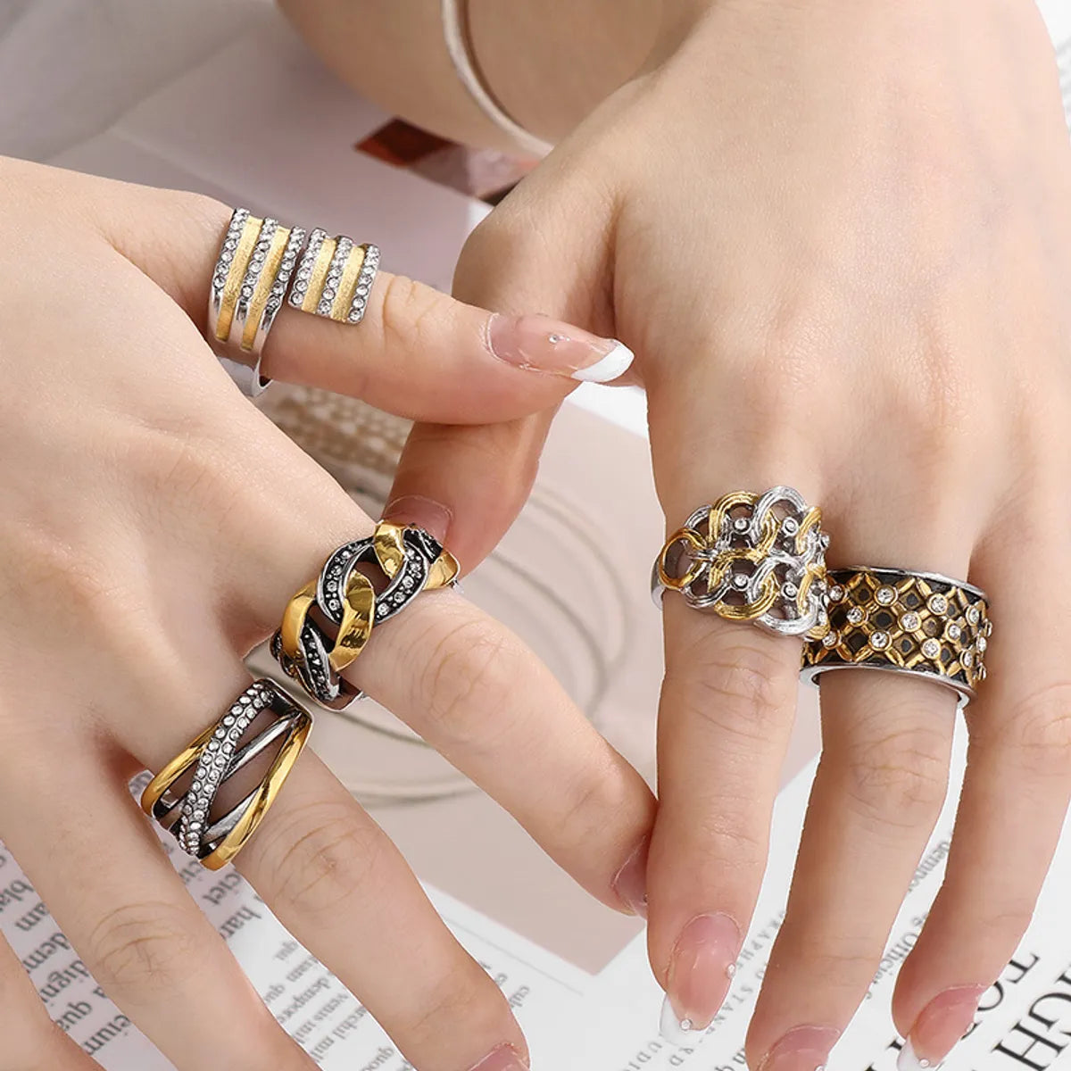 Wholesale Jewelry IG Style Retro Geometric Titanium Steel Rhinestones 18K Gold Plated Plating Inlay Rings