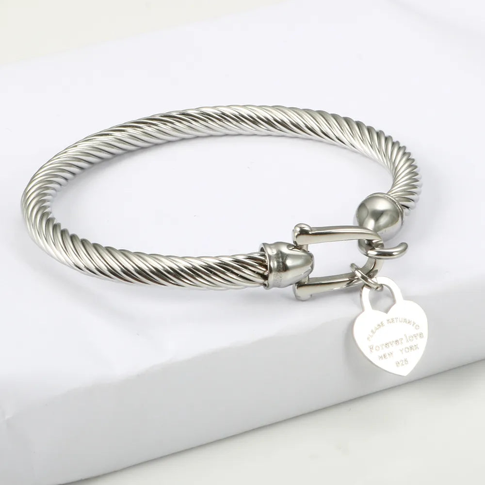 IG Style Simple Style Commute Heart Shape 304 Stainless Steel Bangle In Bulk