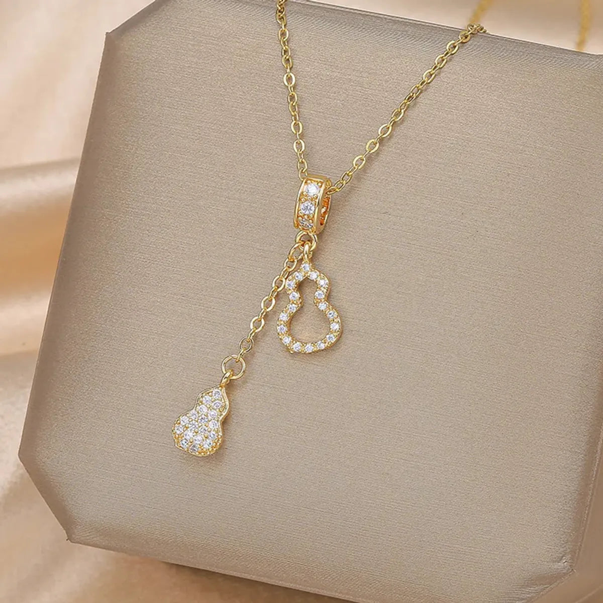 Ig Style Simple Style Electrocardiogram Wings Bow Knot Stainless Steel Copper Plating Inlay Opal Zircon Gold Plated Silver Plated Pendant Necklace