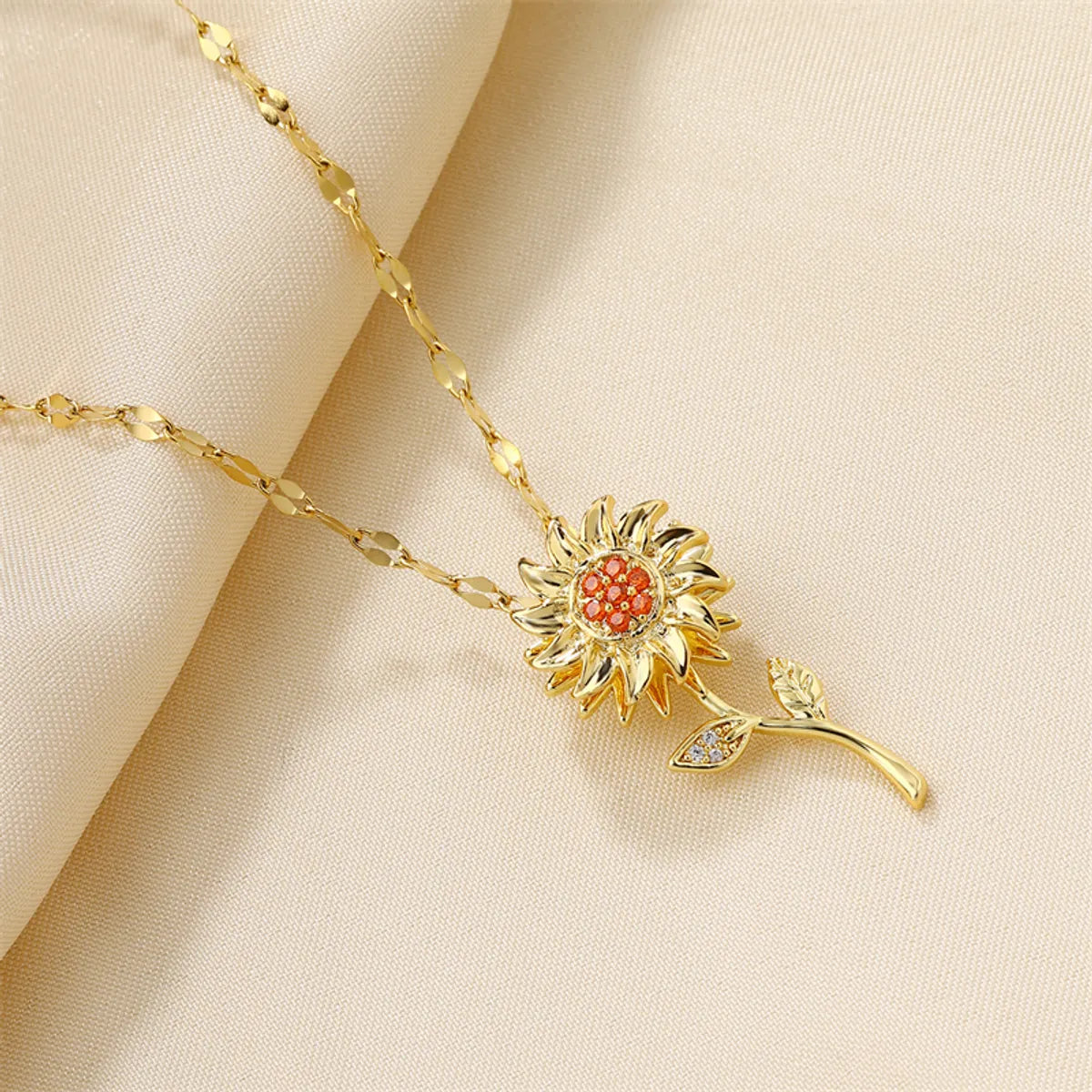 Ig Style Simple Style Flower Stainless Steel Copper Plating Inlay Zircon 18k Gold Plated Pendant Necklace