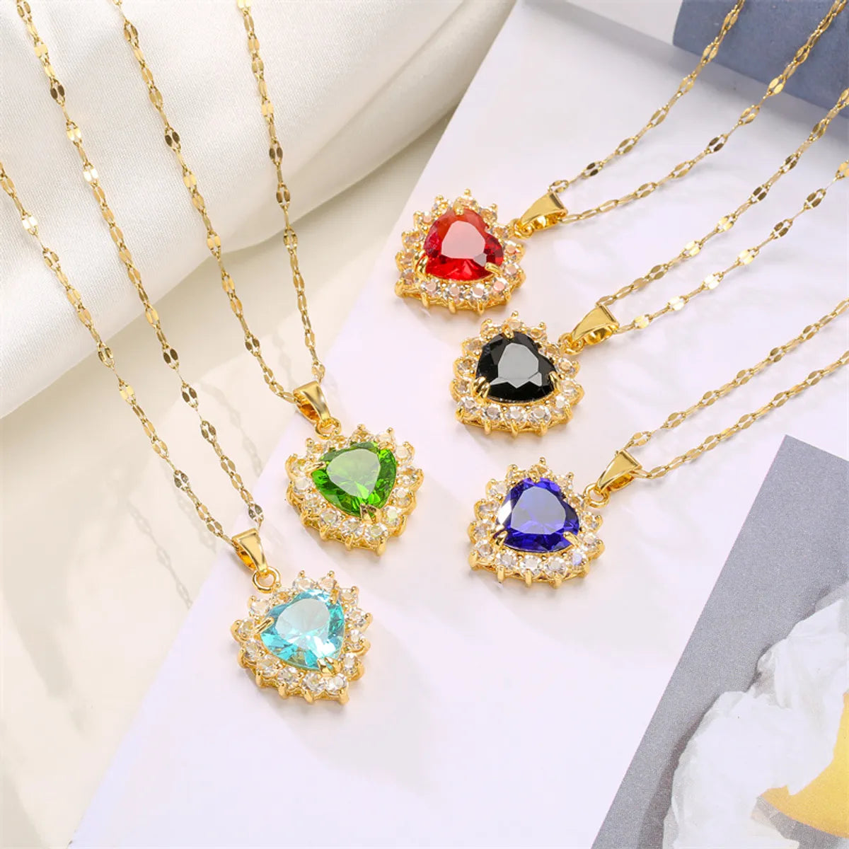 Ig Style Simple Style Heart Shape Stainless Steel Copper Plating Inlay Zircon Gold Plated Pendant Necklace