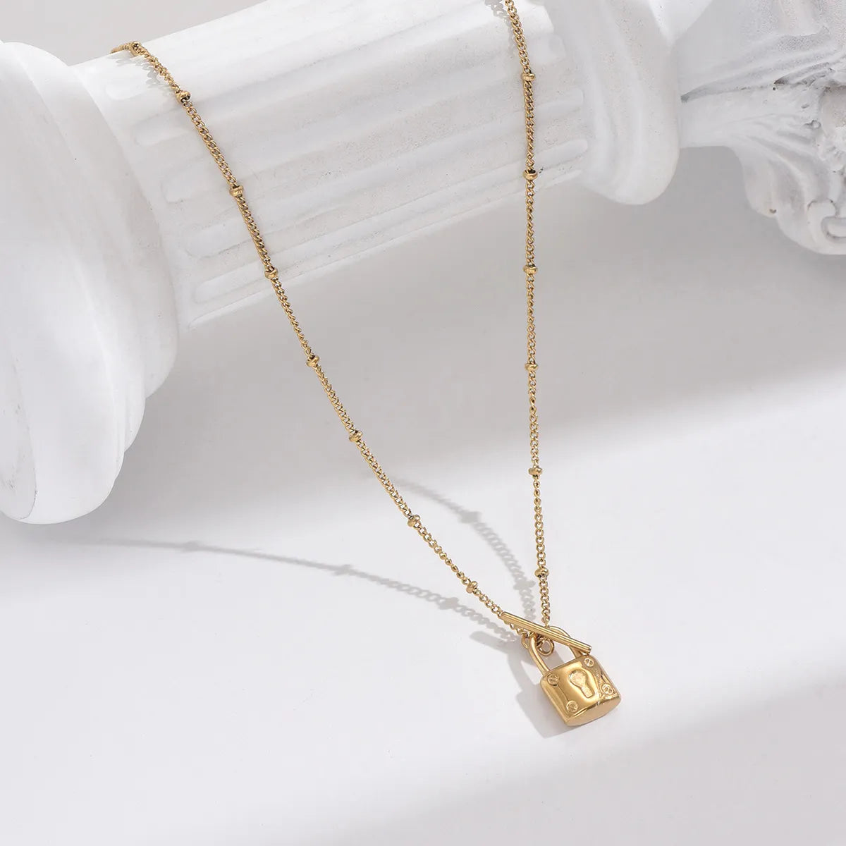 Ig Style Simple Style Lock Stainless Steel Plating Inlay Artificial Pearls Shell 14k Gold Plated Rose Gold Plated Pendant Necklace