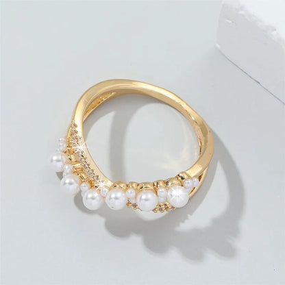 Ig Style Simple Style Round Copper Plating Inlay Pearl Zircon 18k Gold Plated Rings