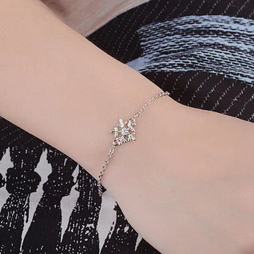 Ig Style Simple Style Snowflake Copper White Gold Plated Zircon Bracelets In Bulk