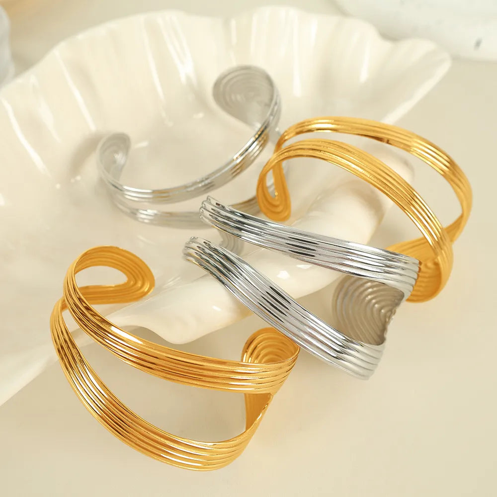 IG Style Simple Style Solid Color 304 Stainless Steel 18K Gold Plated Bangle In Bulk