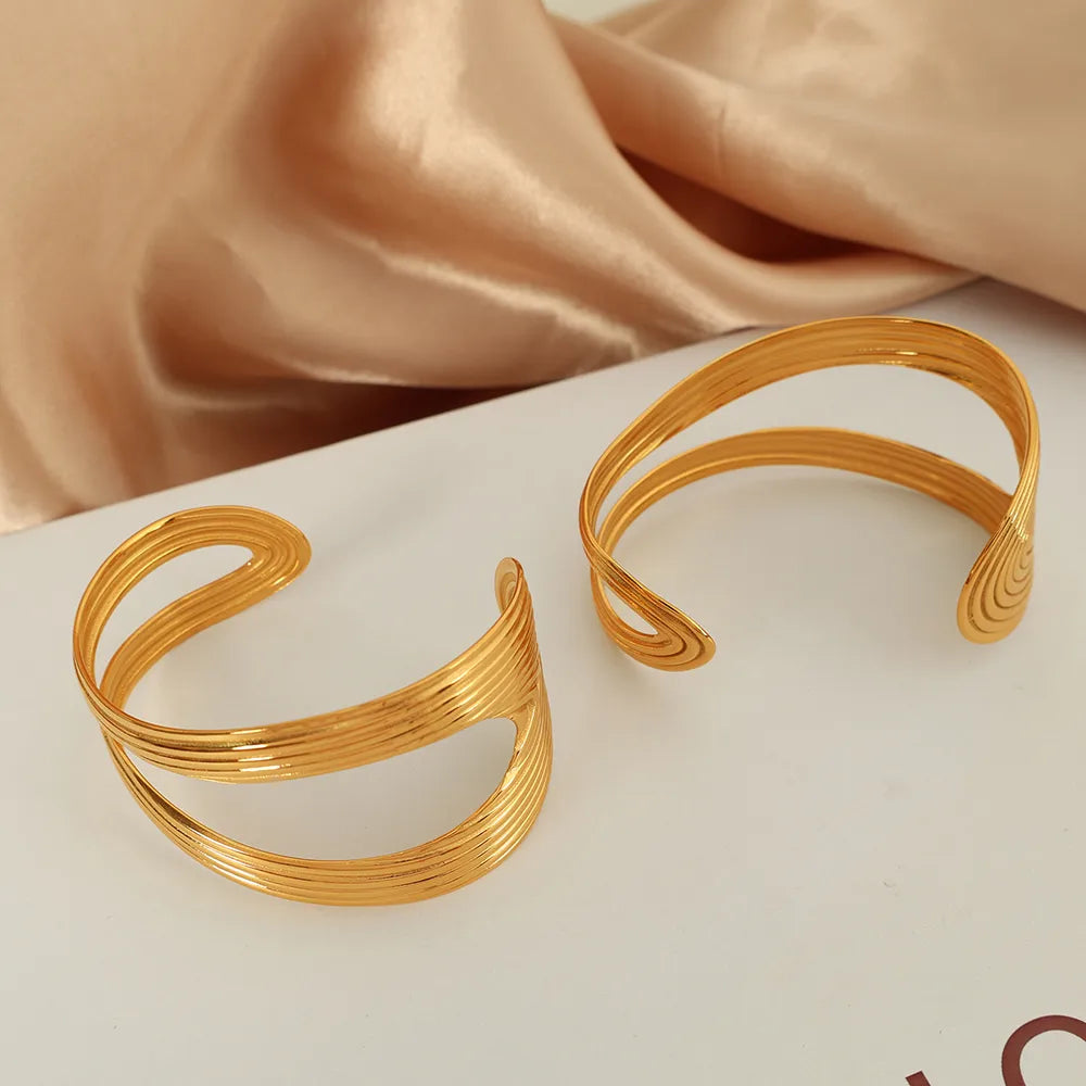 IG Style Simple Style Solid Color 304 Stainless Steel 18K Gold Plated Bangle In Bulk