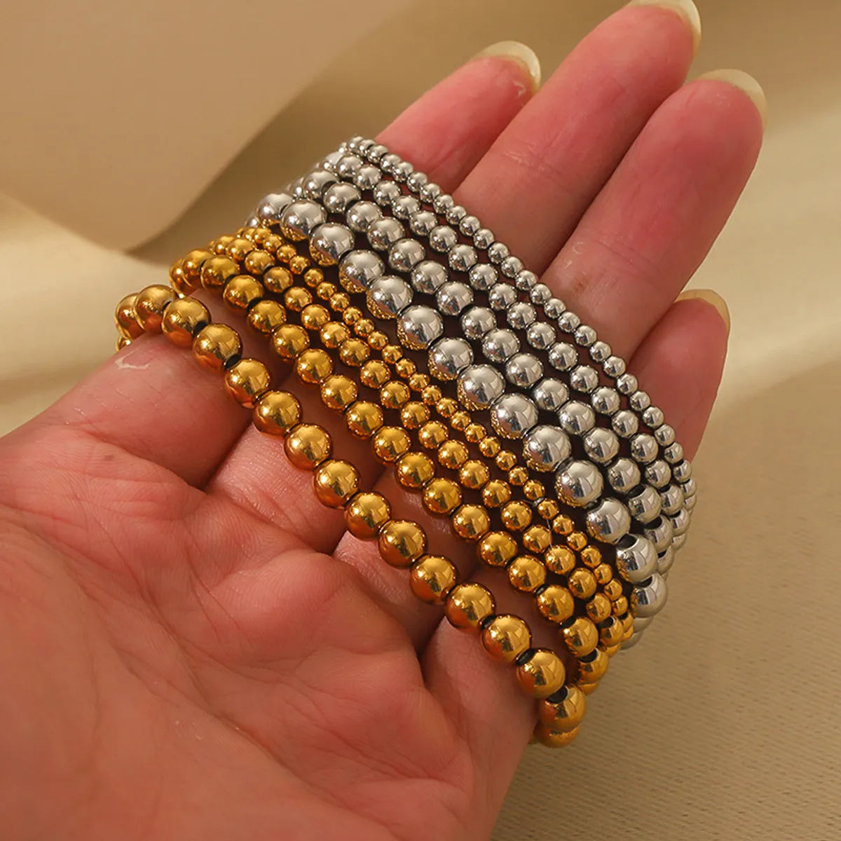 Ig Style Solid Color Stainless Steel Beaded Plating 18k Gold Plated Bracelets