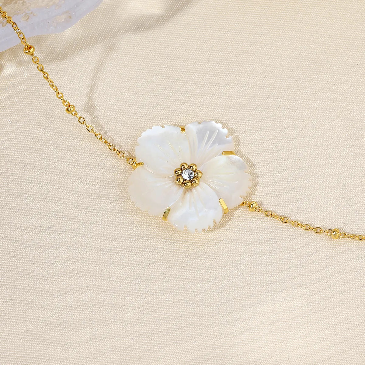 IG Style Sweet Flower 304 Stainless Steel 18K Gold Plated Shell Zircon Bracelets In Bulk