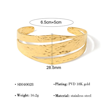 IG Style Vintage Style C Shape 304 Stainless Steel 18K Gold Plated Bangle In Bulk