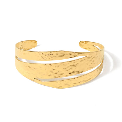 IG Style Vintage Style C Shape 304 Stainless Steel 18K Gold Plated Bangle In Bulk