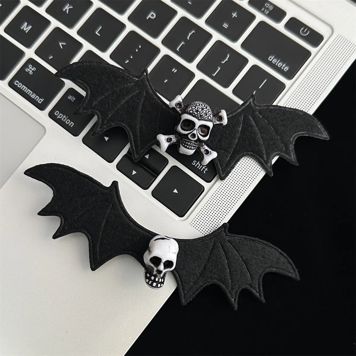 Ins Black Sweet Cool Earth Disco Hip Hop Dark Skull Barrettes Black Bat Demon Wings Side Clip Harajuku Hairclip Accessories