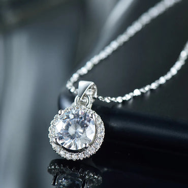 Ins Style Elegant Shiny Circle Sterling Silver Plating Inlay Zircon Rhodium Plated Pendant Necklace