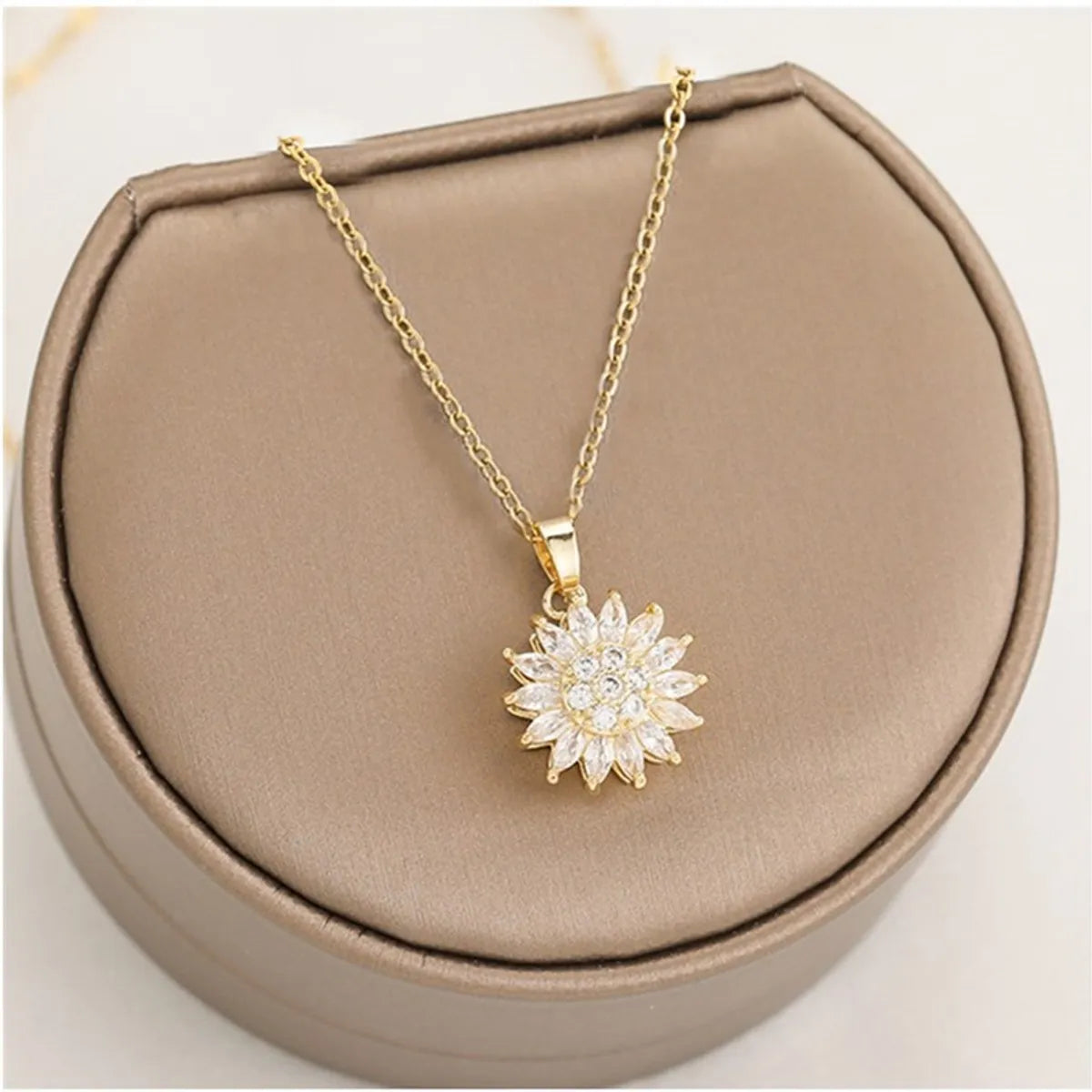 Ins Style Geometric Titanium Steel Inlaid Zircon Pendant Necklace