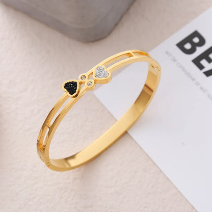 Ins Style Simple Style Heart Shape Stainless Steel Plating Inlay Rhinestones 18k Gold Plated Bangle