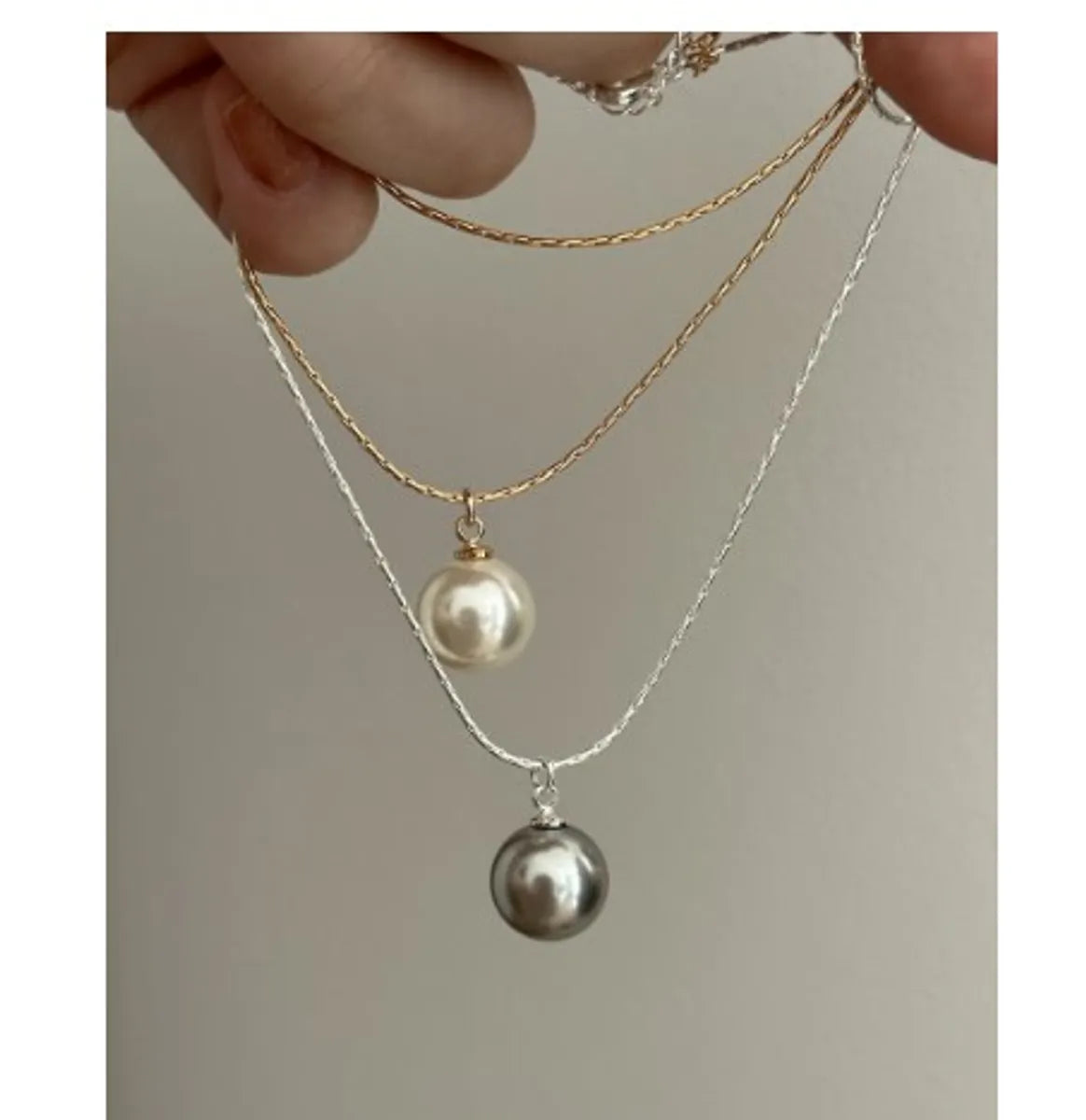 Ins Style Simple Style Round Copper Artificial Pearls Pendant Necklace In Bulk