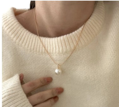 Ins Style Simple Style Round Copper Artificial Pearls Pendant Necklace In Bulk