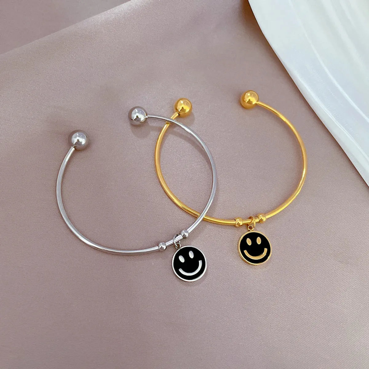 Ins Style Smiley Face Titanium Steel Charm Plating Cuff Bracelets