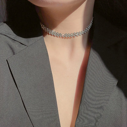 Ins Style Solid Color Alloy Inlay Artificial Diamond Women's Choker 1 Piece