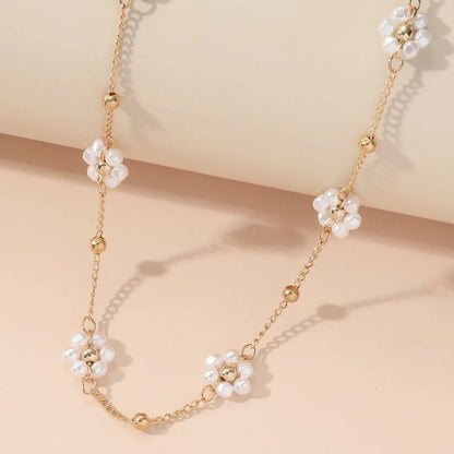 Ins Style Sweet Flower Alloy Pearl Plating Women'S Necklace