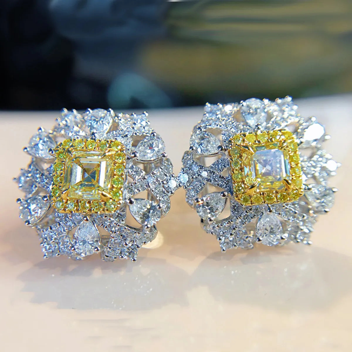 Intense Yellow Diamond Micro-Inlaid Yellow Diamond Earrings