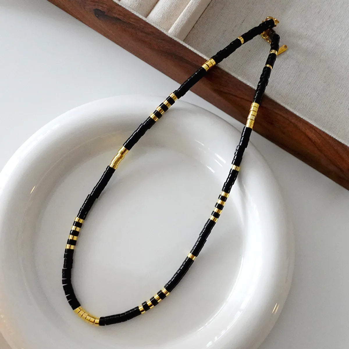 Japanese Style Geometric Natural Stone Freshwater Pearl Necklace In Bulk