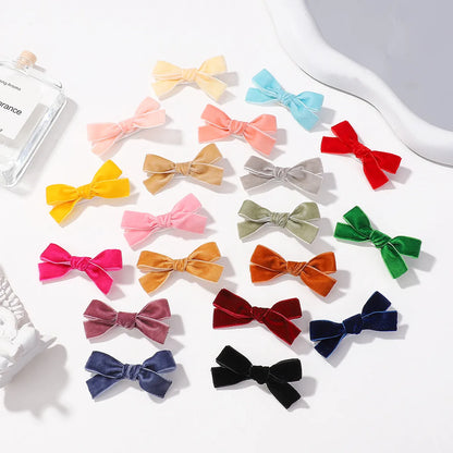 Kid'S Cute Solid Color Bow Knot Cotton Pleated Hair Clip