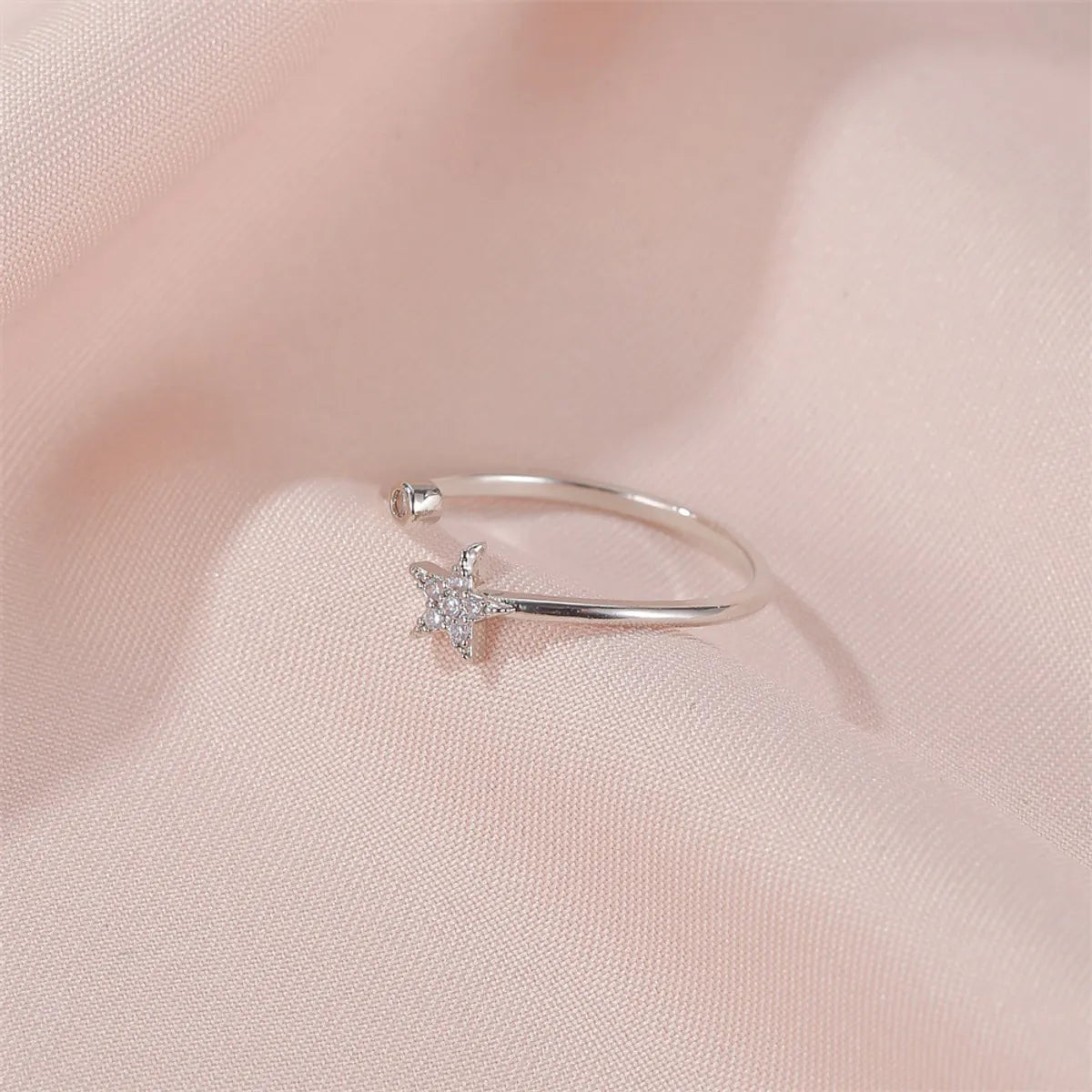 Korea Diamond Rings Sweet Simple Five-pointed Star Ring Fresh Wild Diamond-set Star Opening Women Ring Literary Jewelry Wholesale Gooddiy