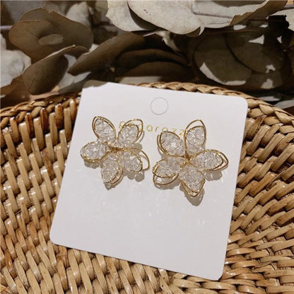 Korean New Fashion Hollow Crystal Flower Earrings Nihaojewelry Wholesale