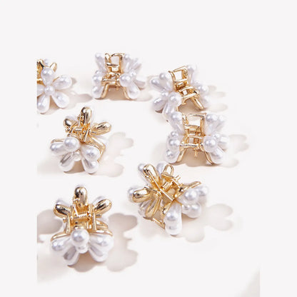 Korean Retro Pearl Daisy Flower Hairpin